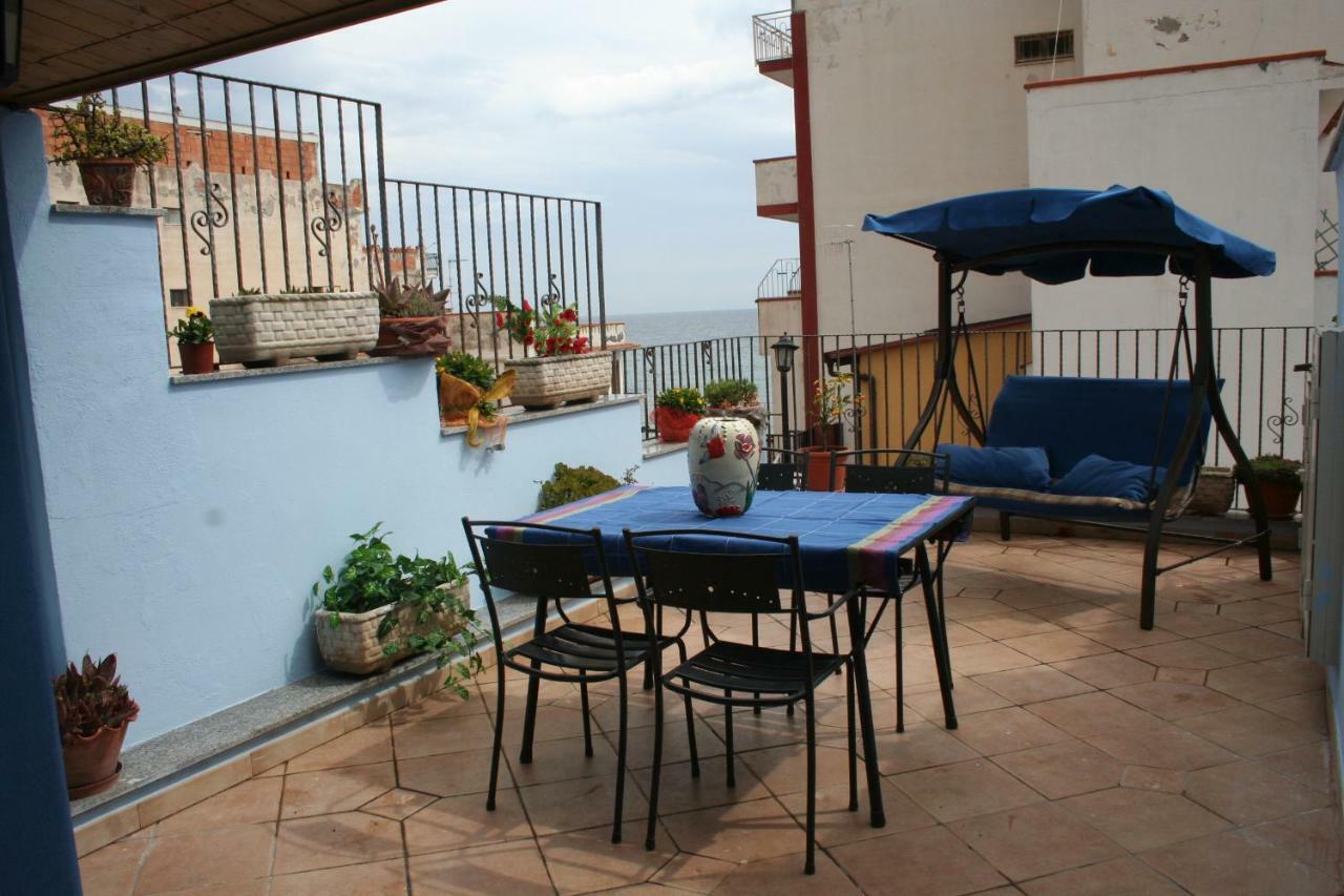 Casa vacanze Aloha Giardini Naxos Esterno foto