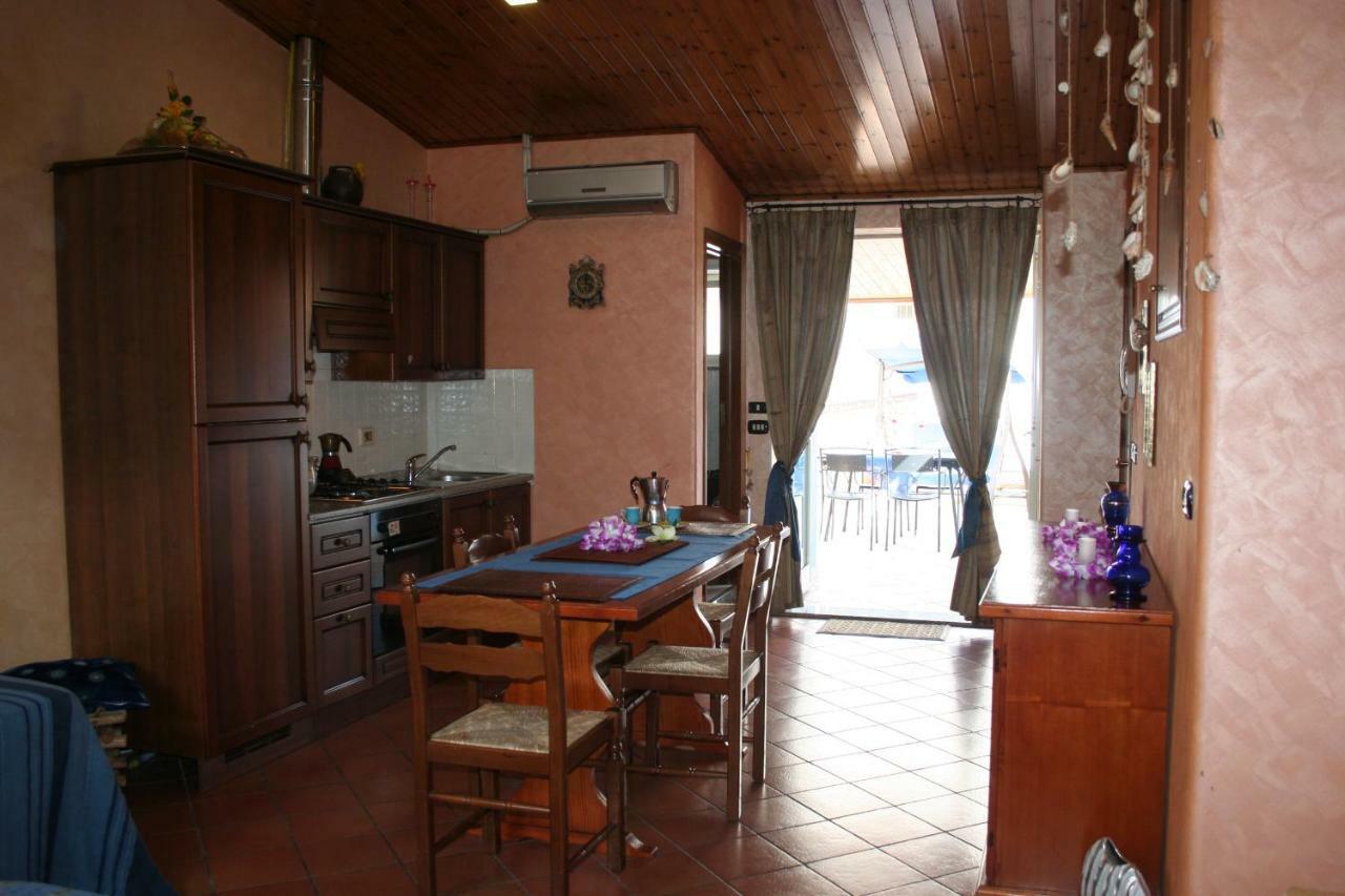 Casa vacanze Aloha Giardini Naxos Esterno foto