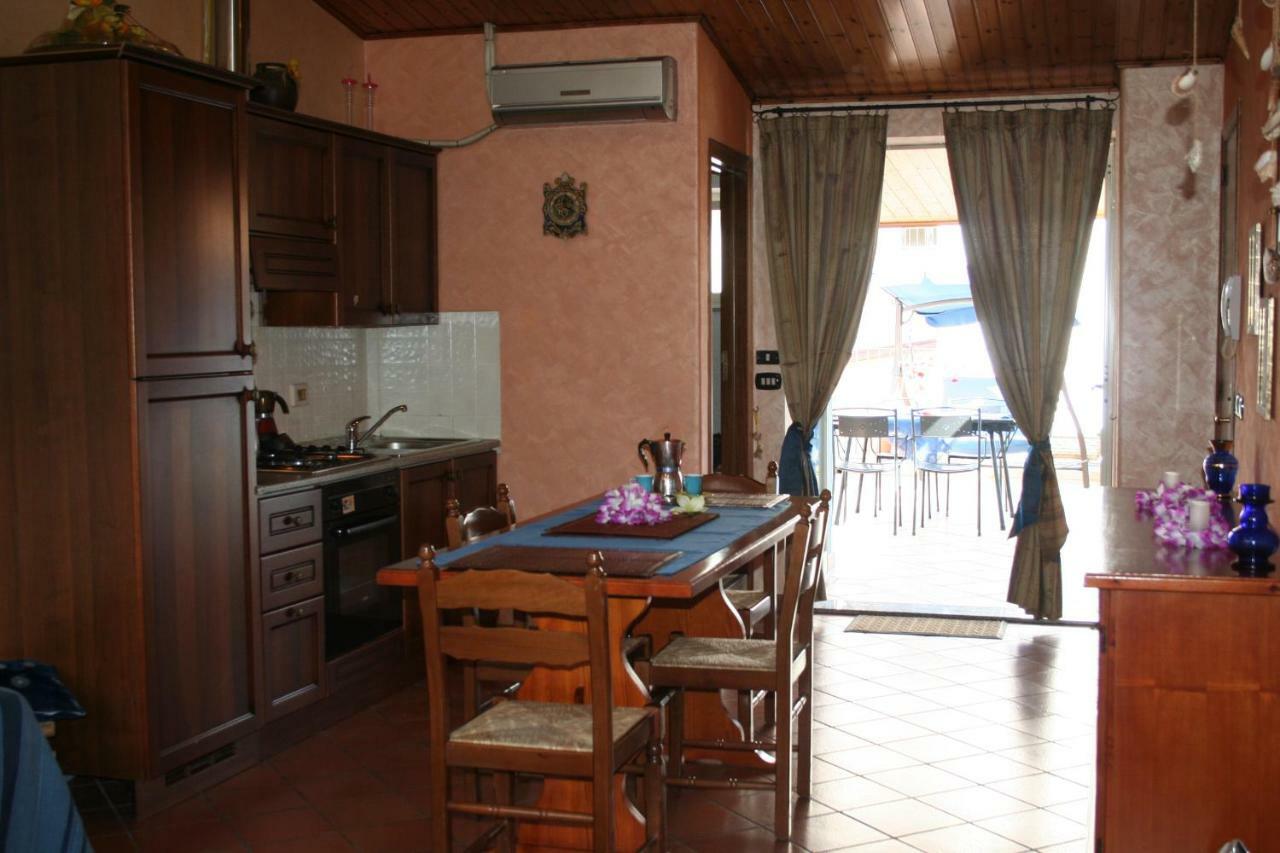 Casa vacanze Aloha Giardini Naxos Esterno foto
