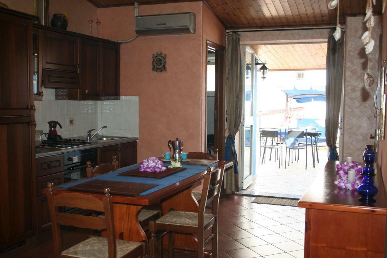 Casa vacanze Aloha Giardini Naxos Esterno foto